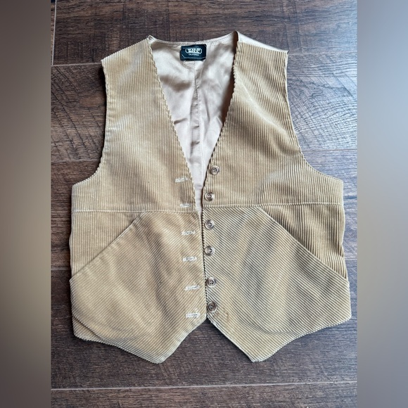 wild bill california Jackets & Blazers - Vintage Western Beige and Satin Corduroy Vest